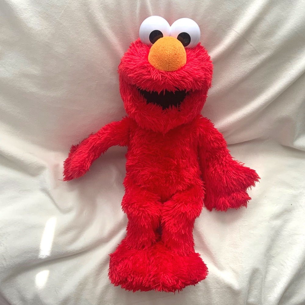 Tickle Me Elmo Plush 12" Sesame Street Hasbro 2021 Talking Laughing Works
